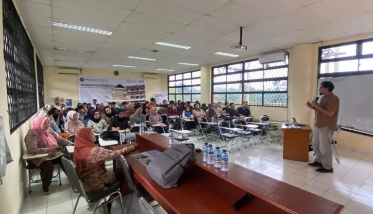 Pentingnya Kimia Analitik dalam Industri dan Budidaya Minyak Atsiri